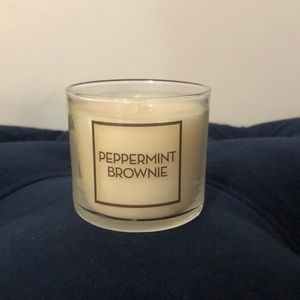 Bath & Body Works 4oz candle - Peppermint Brownie